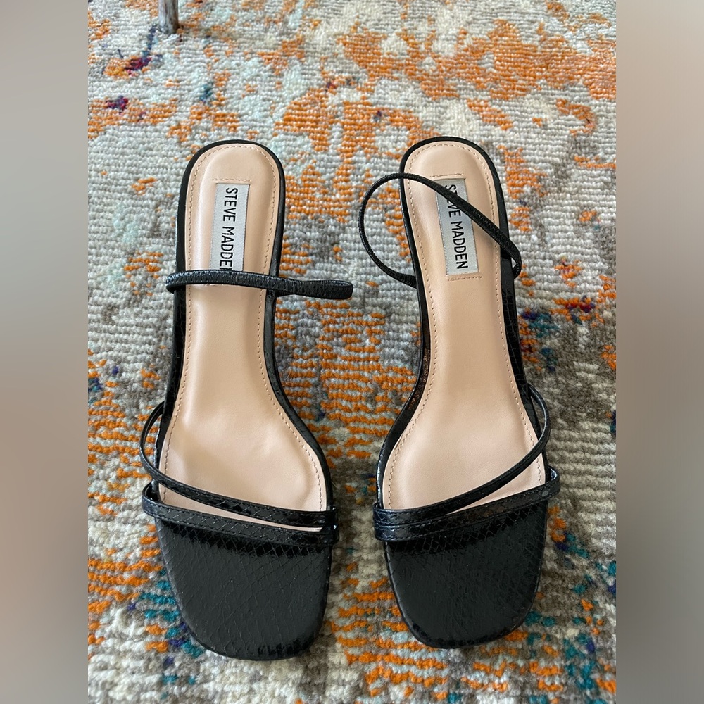 Steve Madden Black Slim Strap Kitten Heel Sandals 8.5
